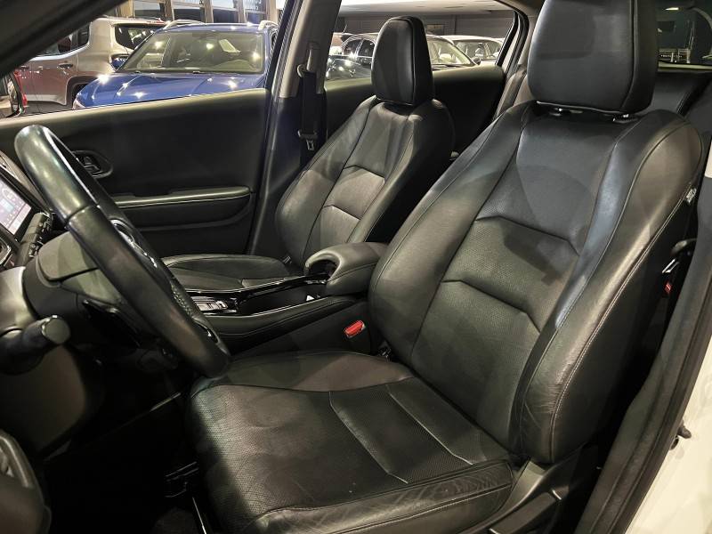 HONDA - HR-V - 2019/2020 - Branca - R$ 113.800,00