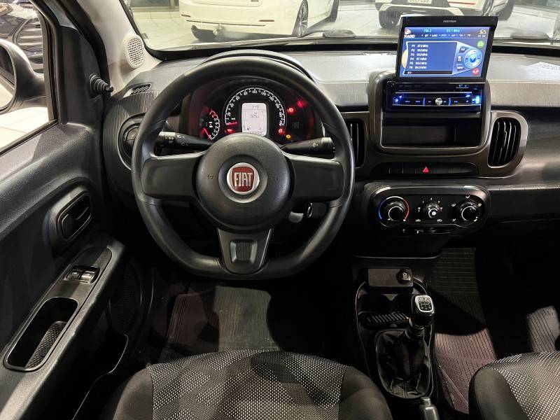 FIAT - MOBI - 2018/2019 - Branca - R$ 58.800,00