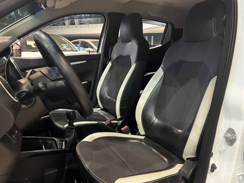RENAULT - KWID - 2020/2021 - Branca - R$ 48.800,00