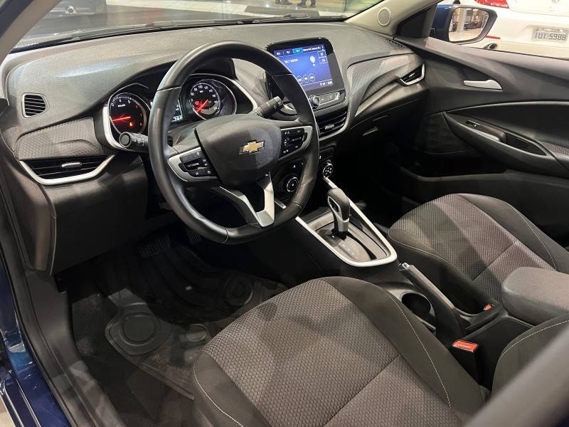CHEVROLET - ONIX - 2022/2023 - Azul - R$ 86.800,00