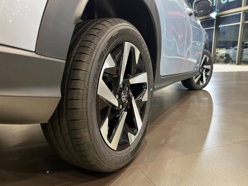 VOLKSWAGEN - TERA - 2025/2026 - Prata - R$ 139.990,00