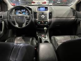 FORD - RANGER - 2013/2014 - Branca - R$ 111.800,00