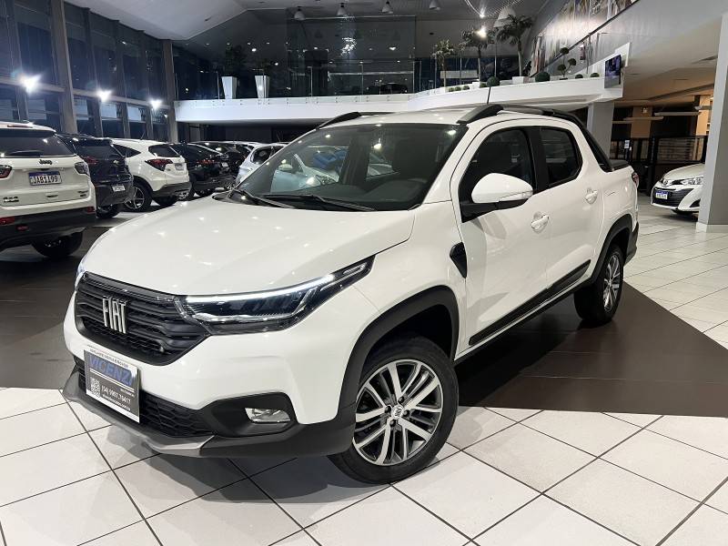 FIAT - STRADA - 2023/2023 - Branca - R$ 112.900,00