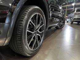 AUDI - Q5 - 2021/2022 - Preta - R$ 315.800,00