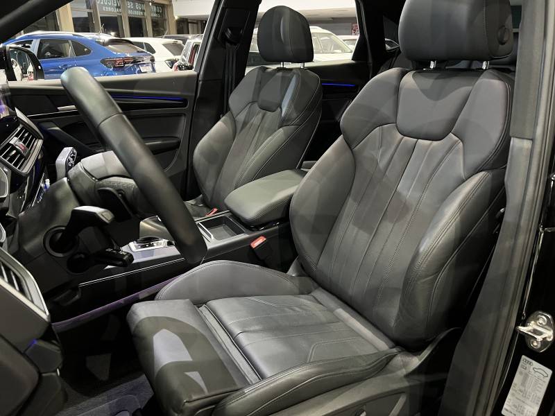 AUDI - Q5 - 2021/2022 - Preta - R$ 315.800,00