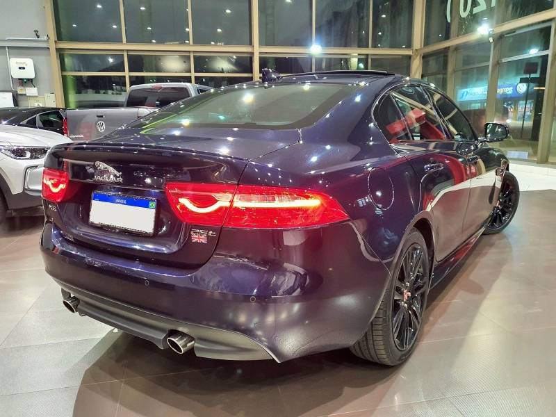 JAGUAR - XE - 2018/2019 - Azul - R$ 159.900,00