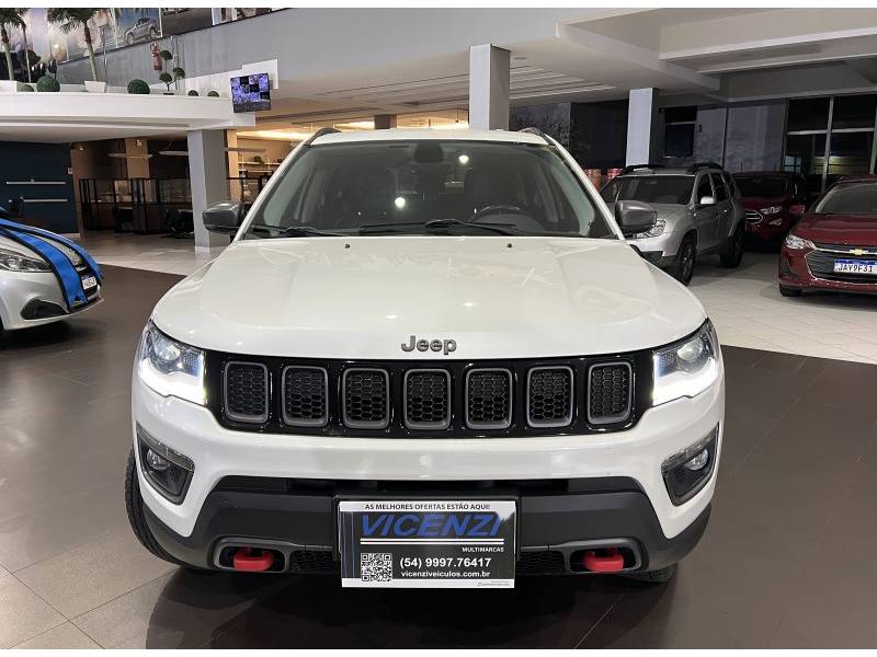 JEEP - COMPASS - 2016/2017 - Branca - R$ 108.800,00