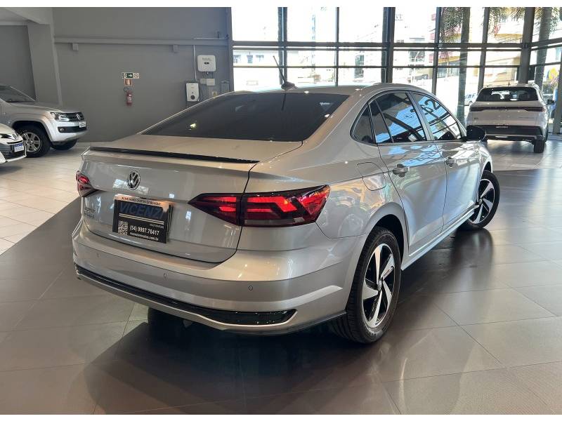 VOLKSWAGEN - VIRTUS - 2020/2020 - Prata - R$ 118.800,00
