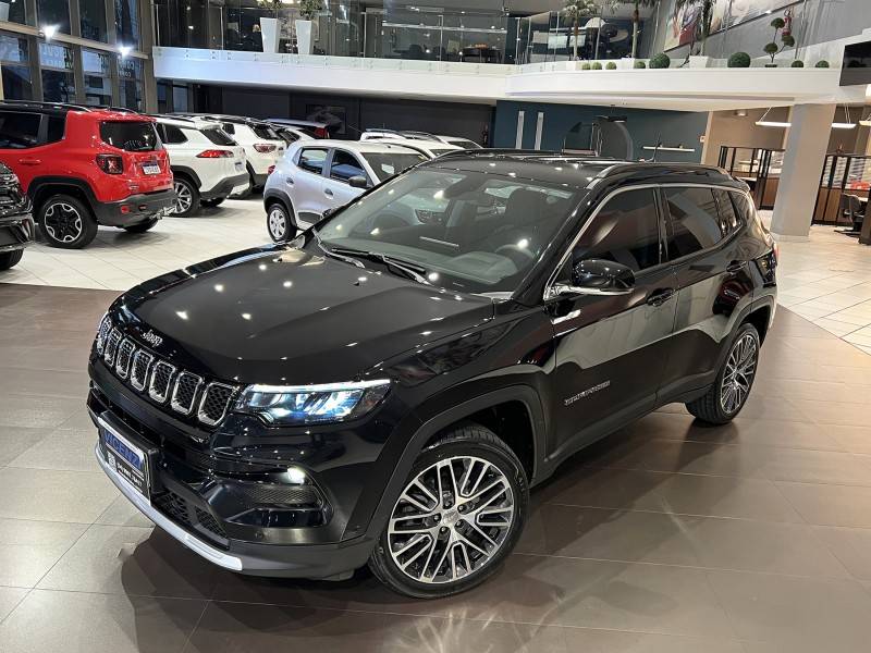 JEEP - COMPASS - 2022/2023 - Preta - R$ 159.000,00