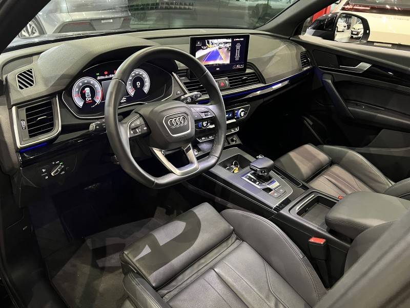 AUDI - Q5 - 2021/2022 - Preta - R$ 315.800,00
