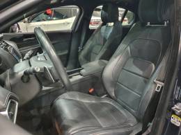 JAGUAR - XE - 2018/2019 - Azul - R$ 159.900,00
