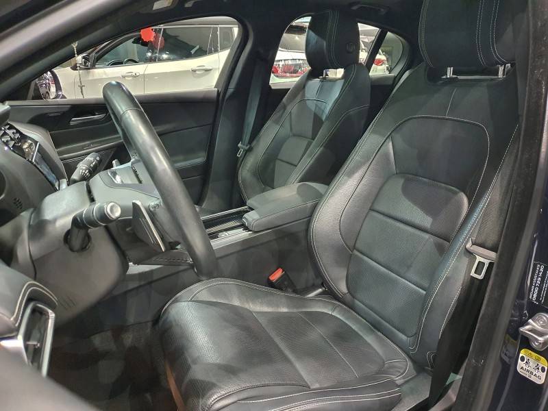 JAGUAR - XE - 2018/2019 - Azul - R$ 159.900,00