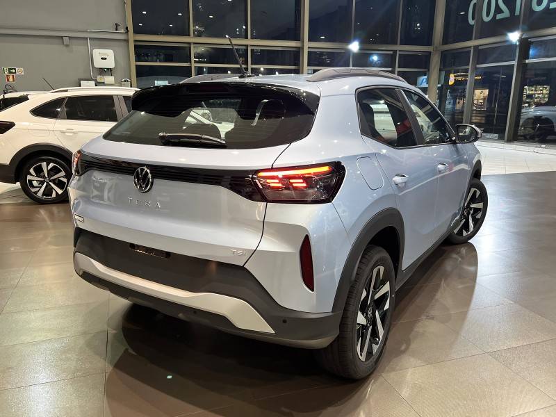 VOLKSWAGEN - TERA - 2025/2026 - Prata - R$ 139.990,00