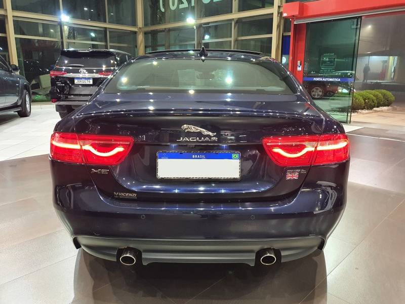 JAGUAR - XE - 2018/2019 - Azul - R$ 159.900,00