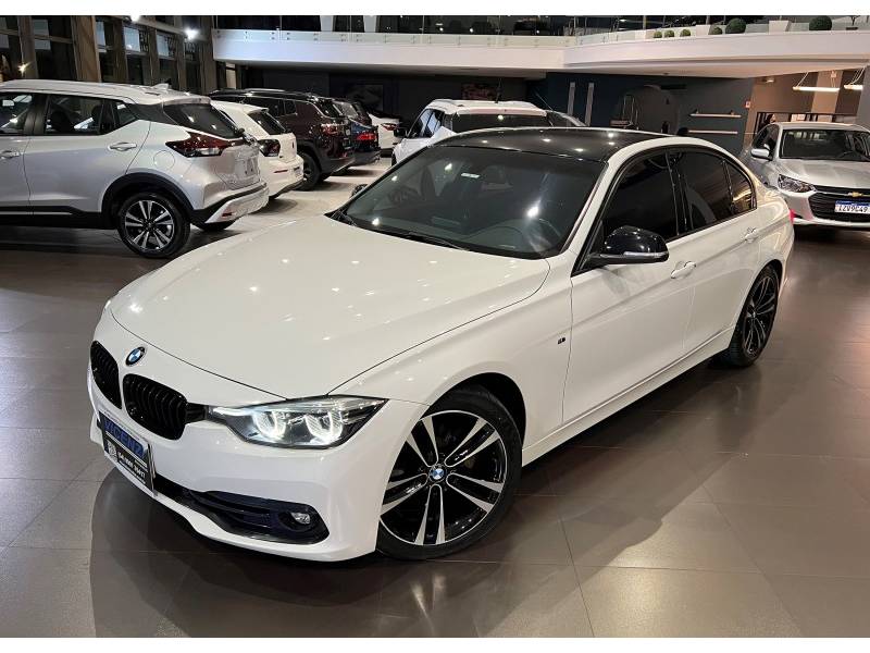BMW - 320I - 2018/2018 - Branca - R$ 128.800,00